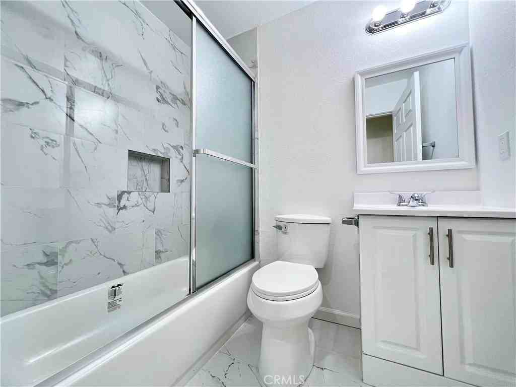 651 Maltman Ave #6511-2 - Photo 5 of 21