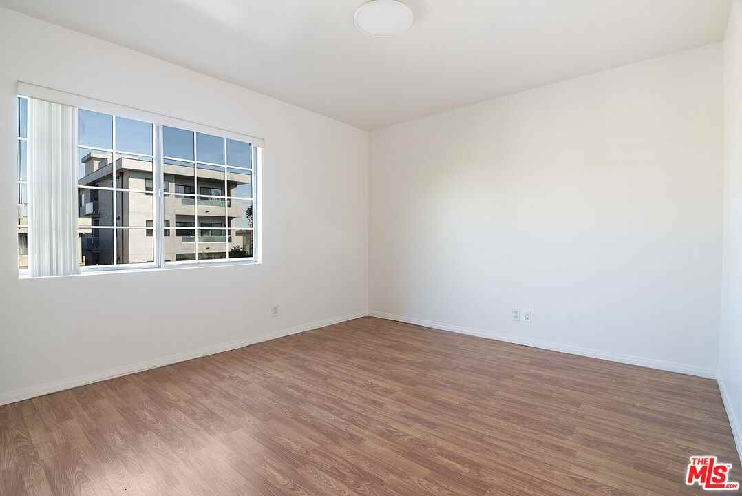 1937 S Bedford St #1937-4 - Photo 7 of 25