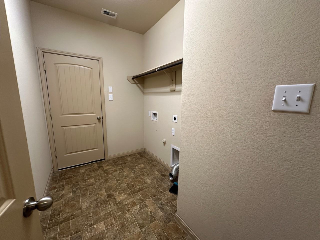 5415 Sunfall Bend Ln #5415 - Photo 7 of 23