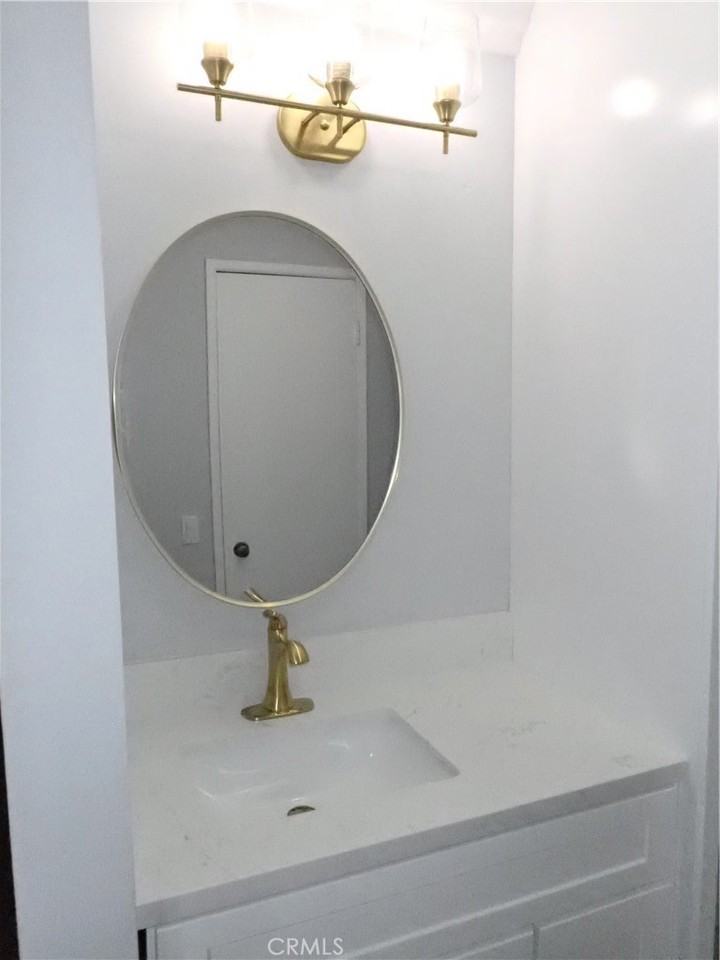 2 Farragut #2 - Photo 2 of 21