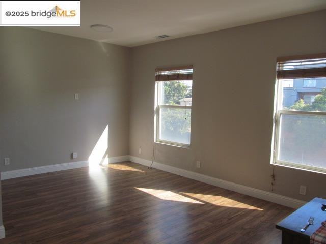 2807 Filbert Street #2807 - Photo 5 of 7