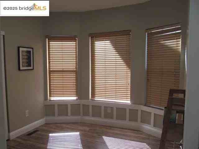 2807 Filbert Street #2807 - Photo 7 of 7