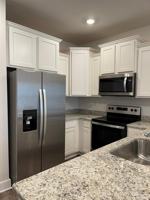 featured image of 1650 Iroquois Ct #1650