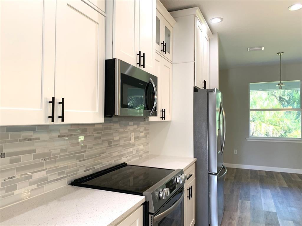 7410 Ellis Lane #7410 - Photo 4 of 23