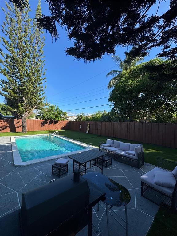 2132 Sw 12th Ct #2132 - Photo 4 of 8