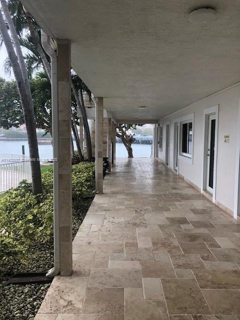 7905 East Dr #79059C - Photo 4 of 11