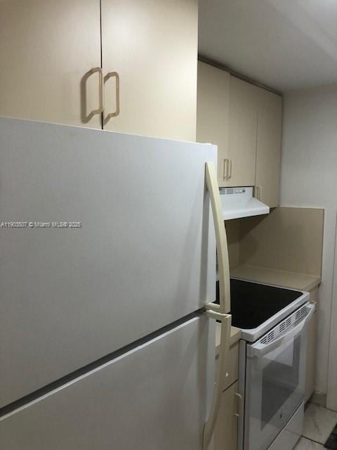 7905 East Dr #79059C - Photo 7 of 11