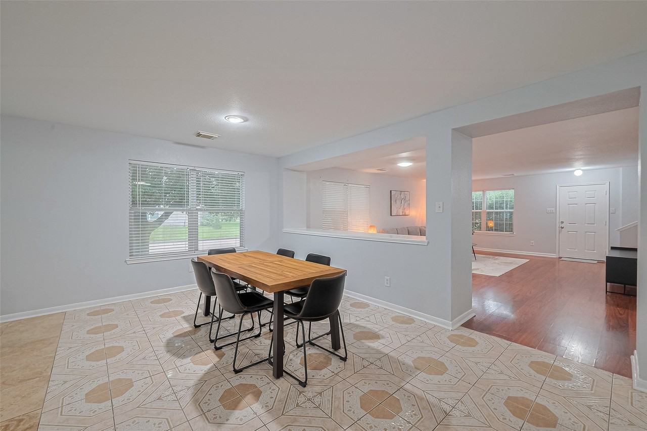 2123 Gable Hollow Ln #2123 - Photo 3 of 50