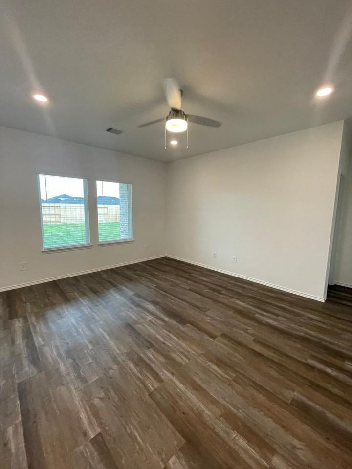 27314 Azure Falls Drive #27314 - Photo 4 of 18