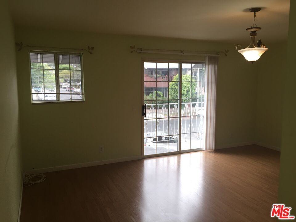 5822 Harold Way #5822D - Photo 2 of 11