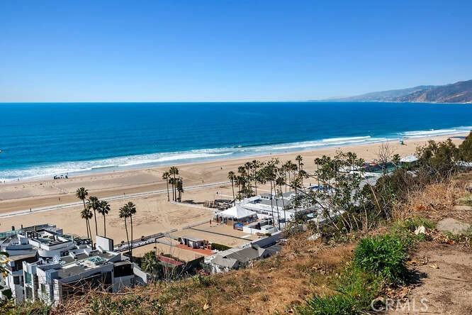 515 San Vicente Blvd #515D - Photo 4 of 20