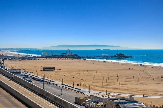 515 San Vicente Blvd #515D - Photo 6 of 20