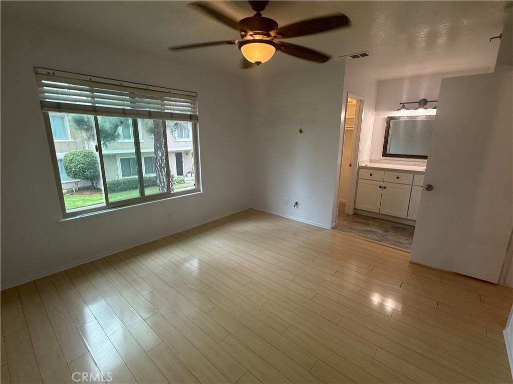 3807 Abbey Way #3807 - Photo 4 of 19