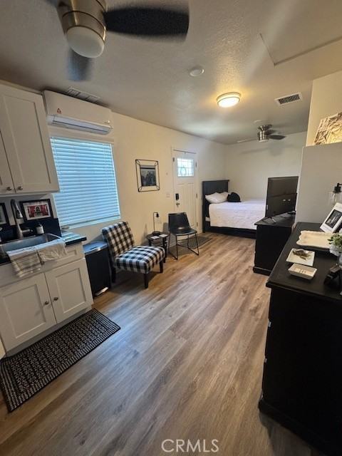 1420 North Oxford Avenue #1420 - Photo 2 of 12