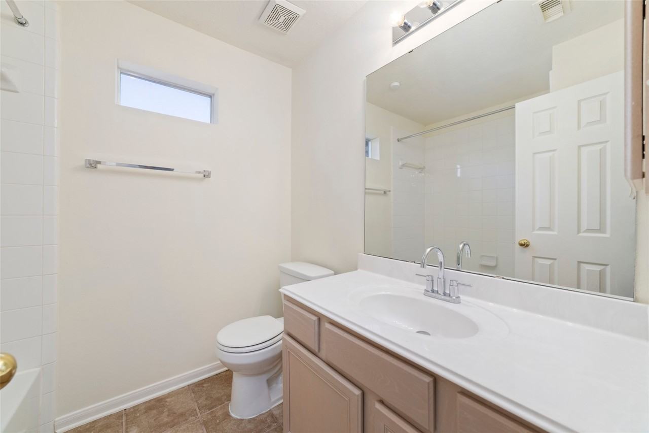 17075 Great Glen Drive #17075 - Photo 2 of 21