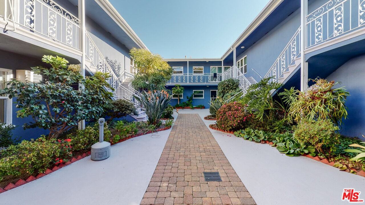 11284 Montana Ave #11284-9 - Photo 2 of 23