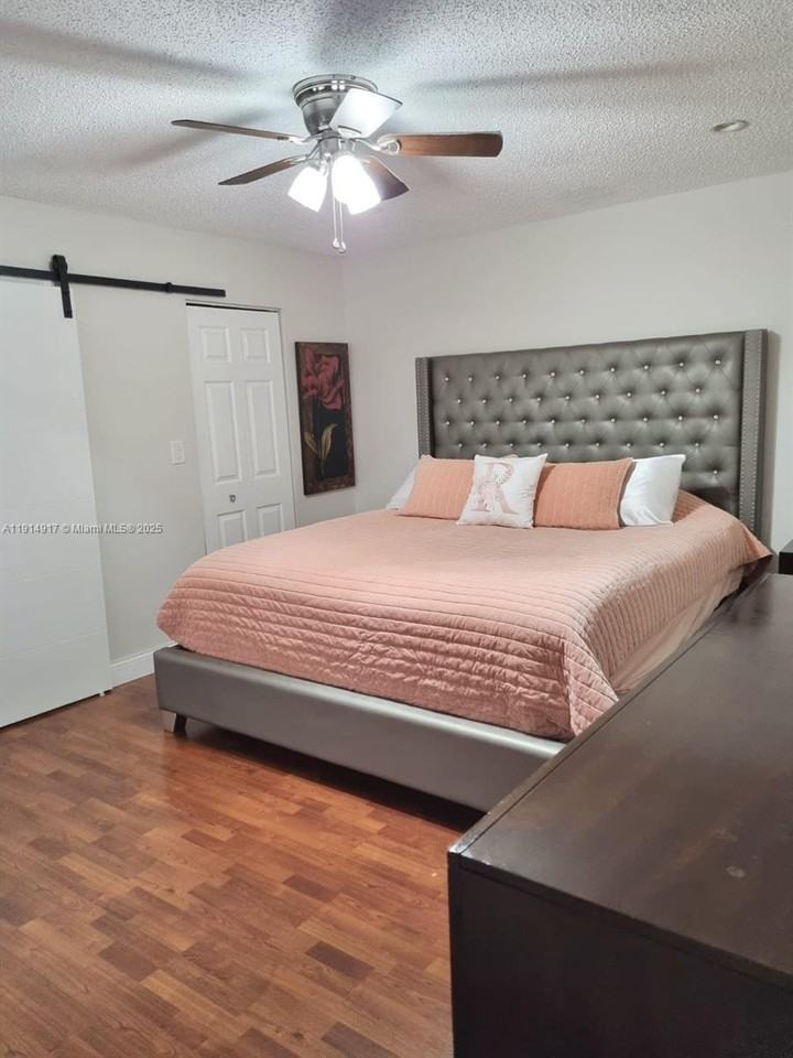 6395 Sw 136th Ct #6395110K - Photo 3 of 23