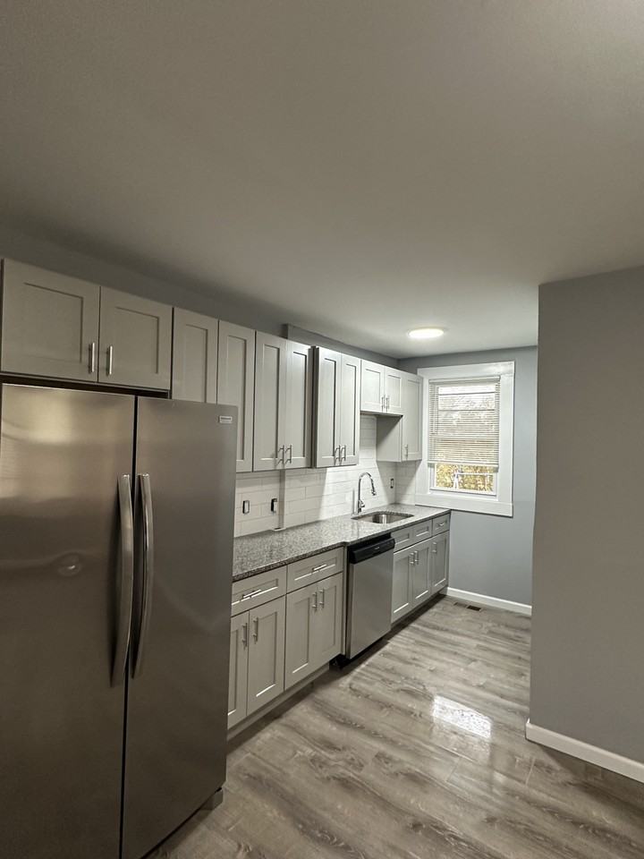 162 Cooper Street #162 - Photo 3 of 12