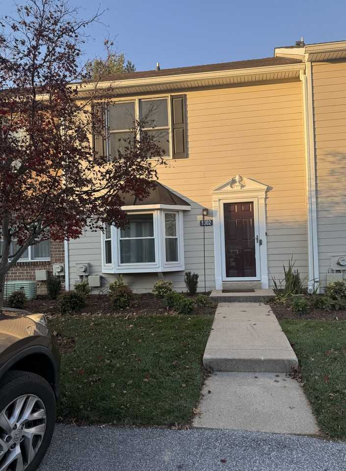 1002 North Glen Drive #1002