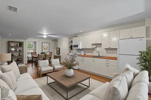 featured image of 32 Pinewood Trail #32-1