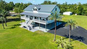 featured image of 7211 Baycrest Road #NA