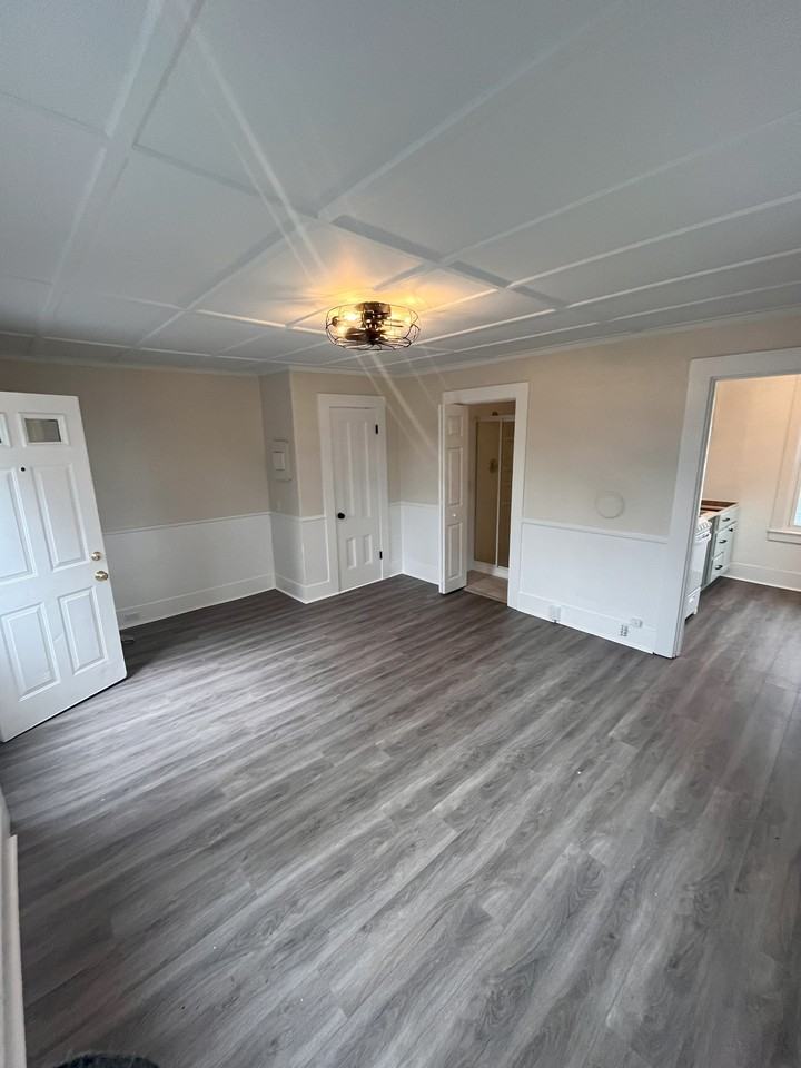 397 Court St #3 - Photo 2 of 9