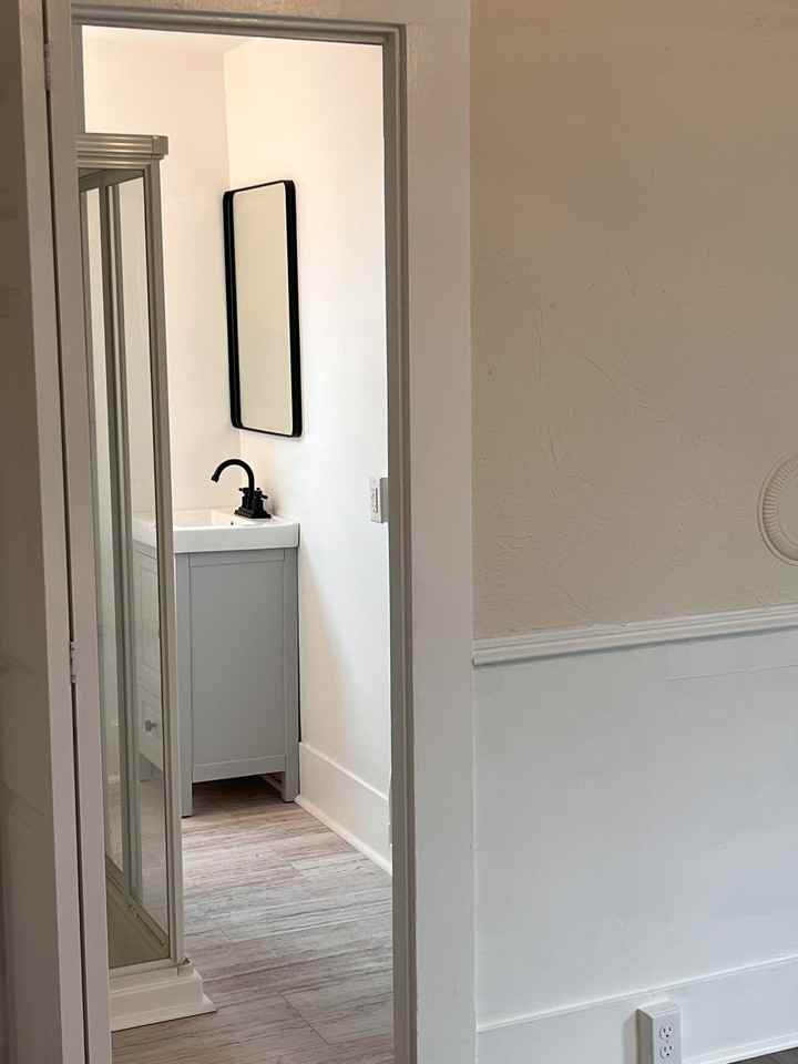 397 Court St #3 - Photo 3 of 9