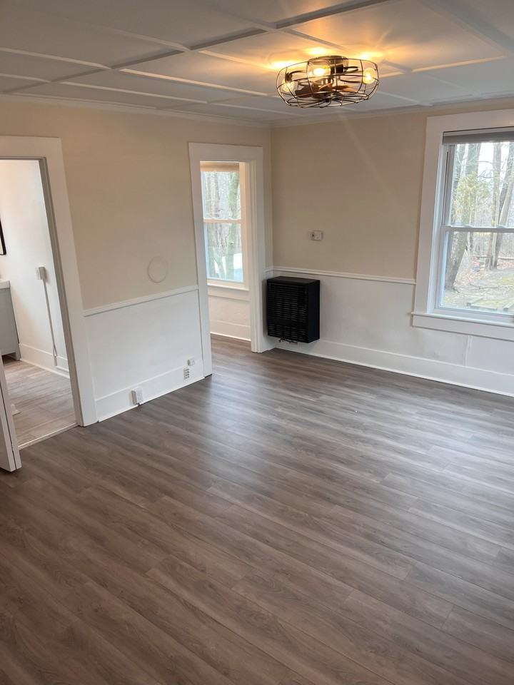 397 Court St #3 - Photo 7 of 9