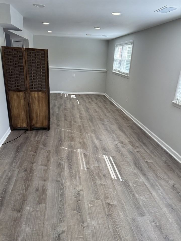 914 Daleview Dr #NA - Photo 3 of 8