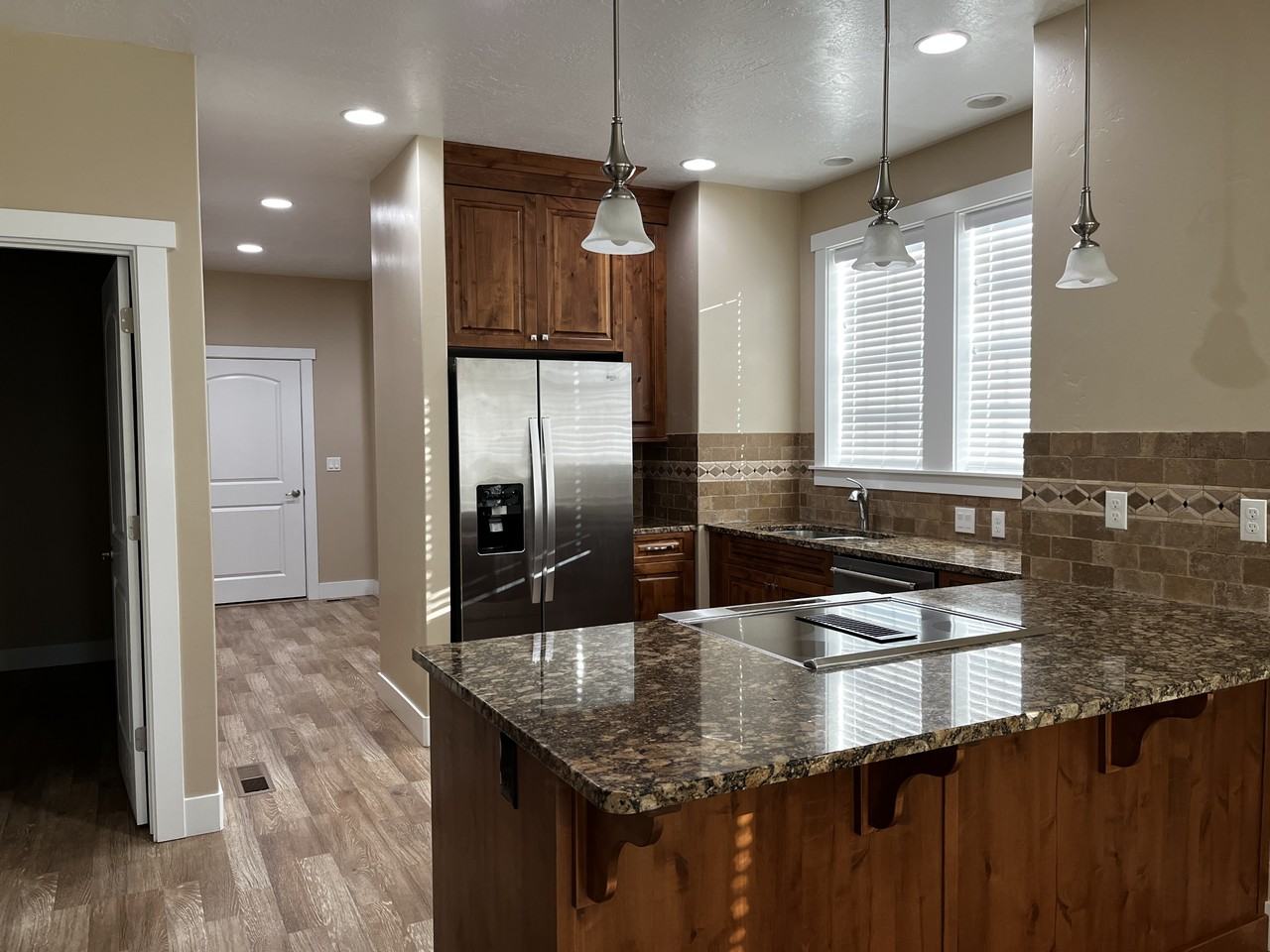4940 West Willow Lane #NA - Photo 2 of 8