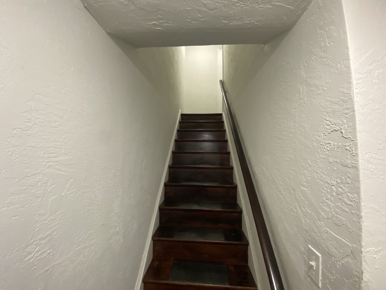 5539 B St #A - Photo 2 of 6