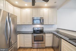 featured image of 2332 West Thompson Street #NA