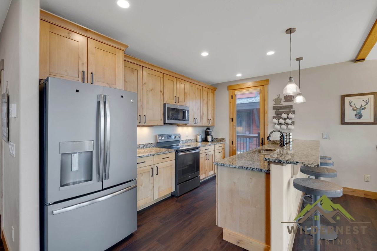 343 Lodge Pole Cir - Photo 4 of 39