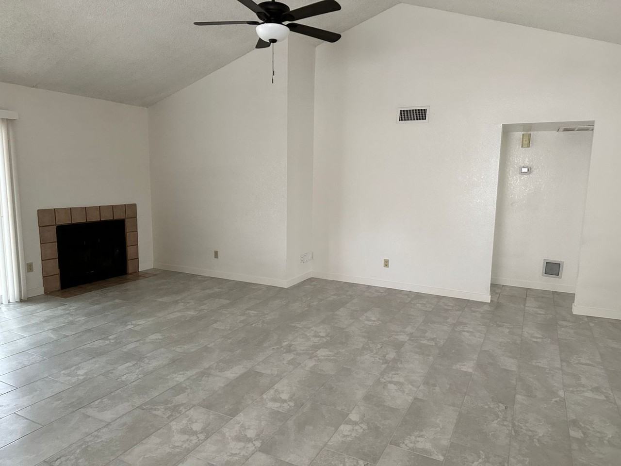 1564 East Drake Drive - Photo 6 of 17