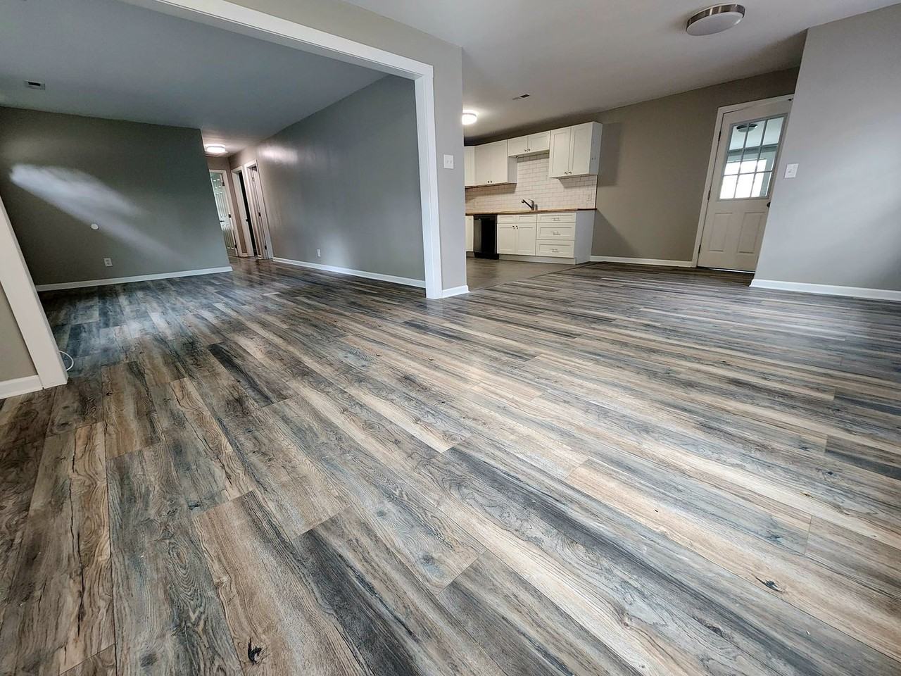 601 Southbrook Dr - Photo 4 of 11