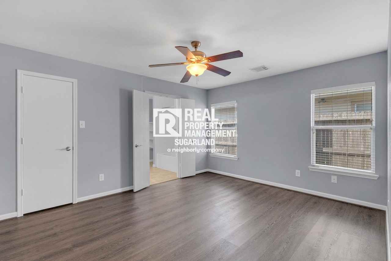 7754 Eldergrove Ln - Photo 5 of 27