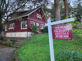 featured image of 7251 Maple Avenue