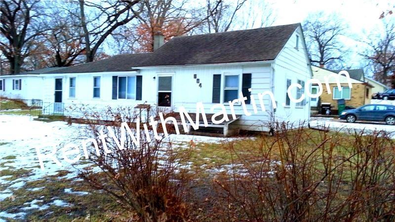 604 2nd St - Photo 3 of 16