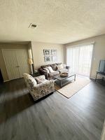 featured image of 200 Lakeland Drive