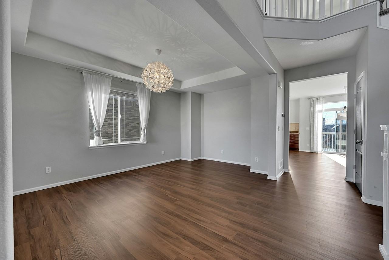 6859 South Biloxi Court - Photo 4 of 30