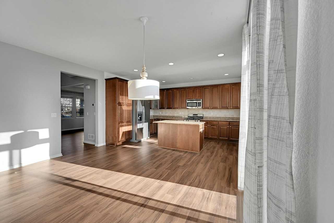 6859 South Biloxi Court - Photo 7 of 30