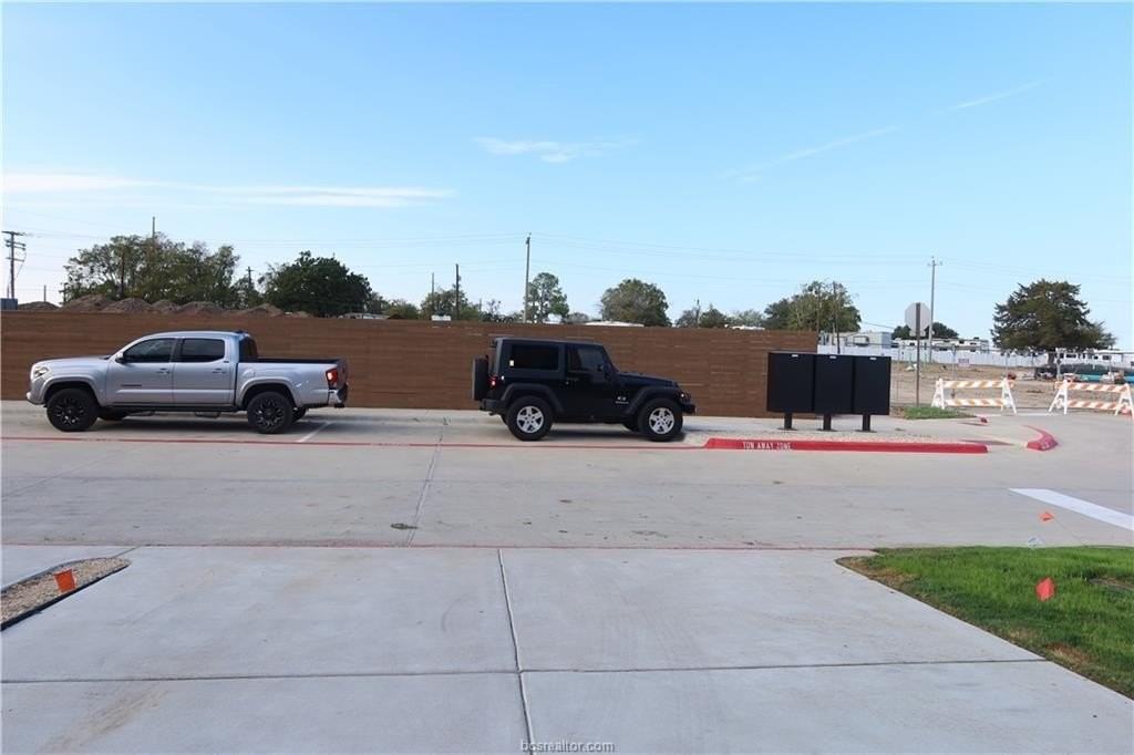 2905 Huffman Way - Photo 2 of 37