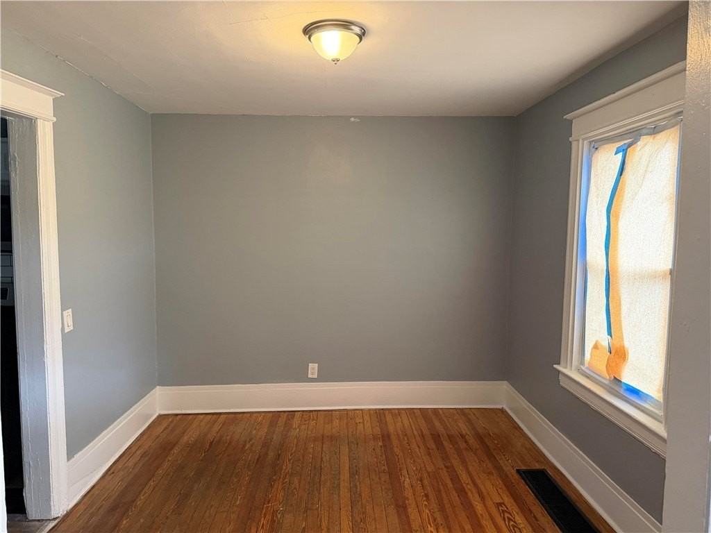 161 S Union St - Photo 2 of 14