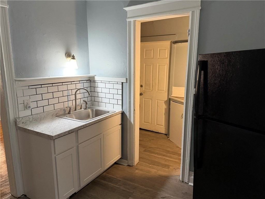 161 S Union St - Photo 5 of 14