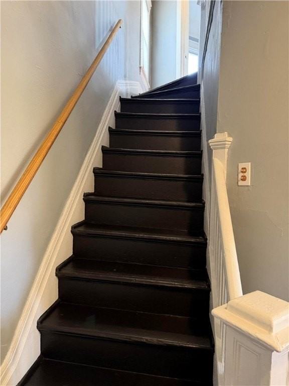 161 S Union St - Photo 7 of 14