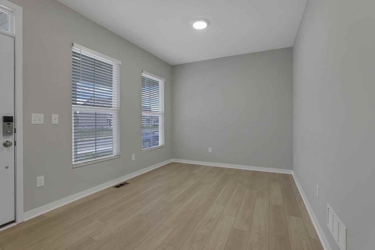 3832 Old Glory Loop - Photo 7 of 49