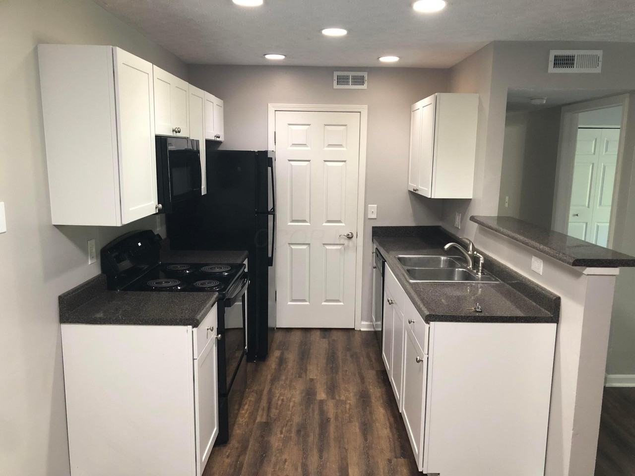 5536 Cedar Spgs Unit 5536a #5536A - Photo 6 of 26