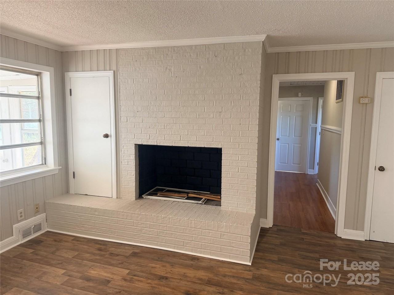 5226 Indian Trail Fairview Rd - Photo 4 of 25