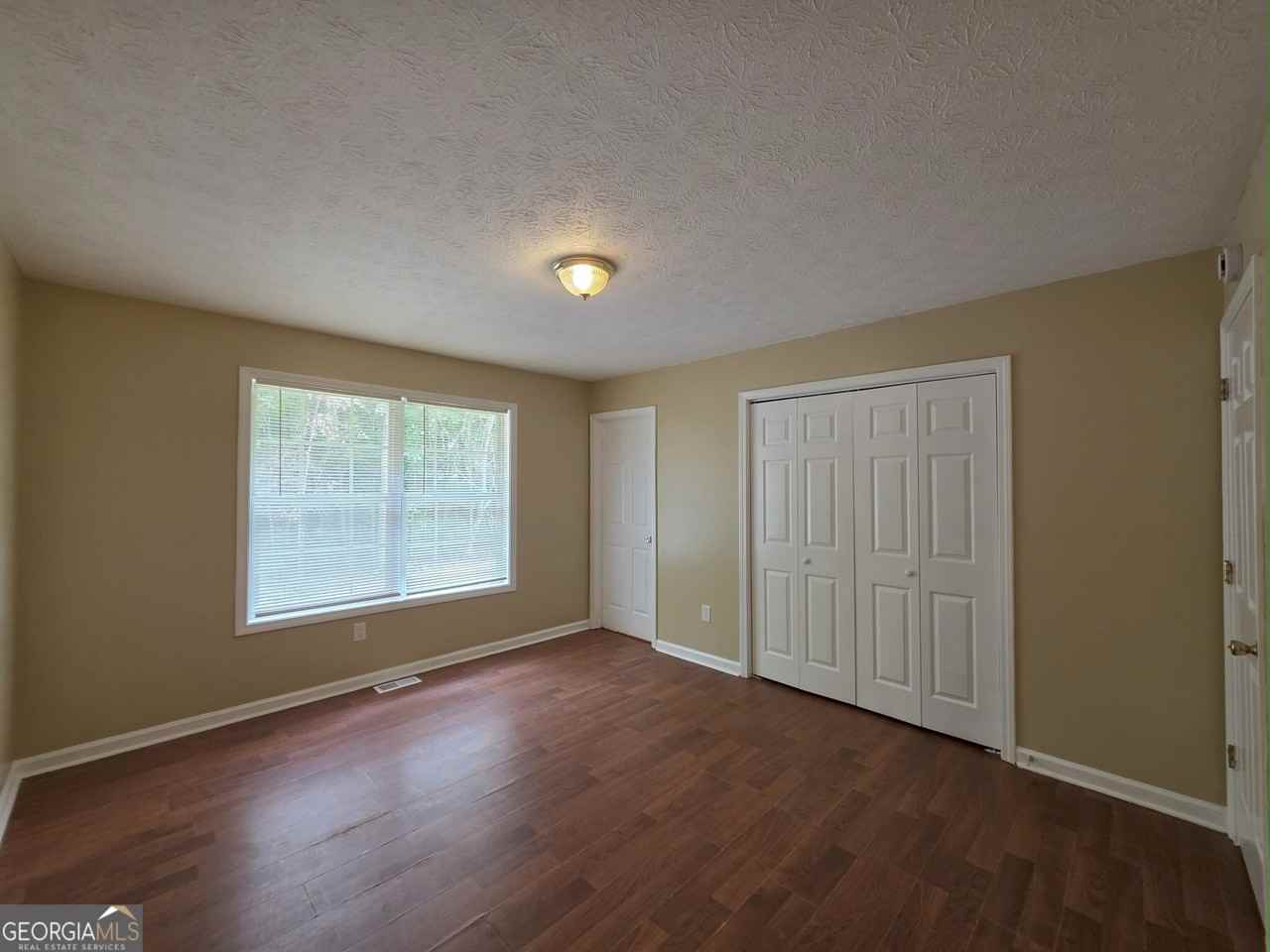 186 S Red Oak Way - Photo 7 of 19