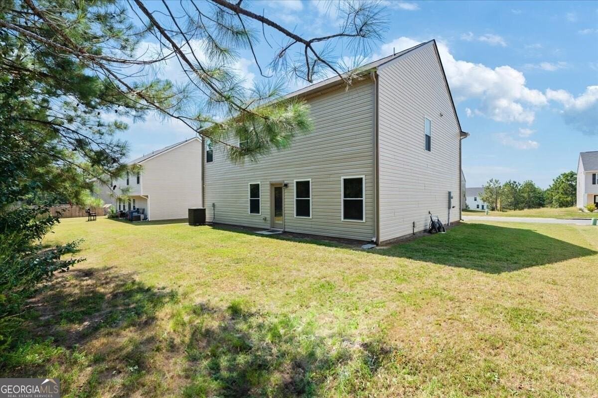 191 Goodall Woods Dr - Photo 3 of 50